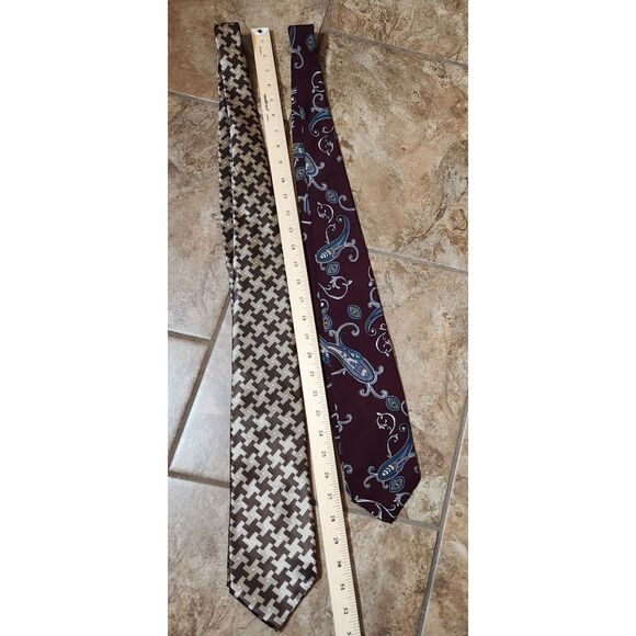 2 Men’s Ties – Kiss Ties & The American Edition Collection - Picture 2 of 7